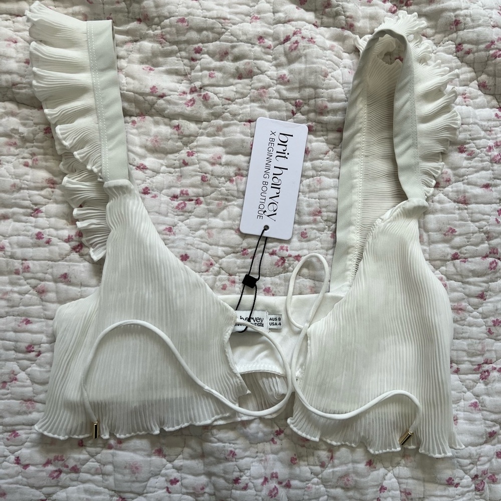 Beginning boutique top